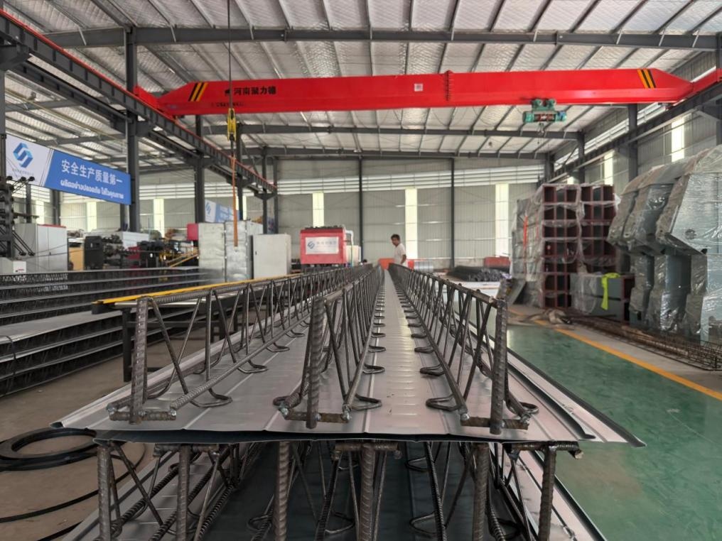 Truss deck slab